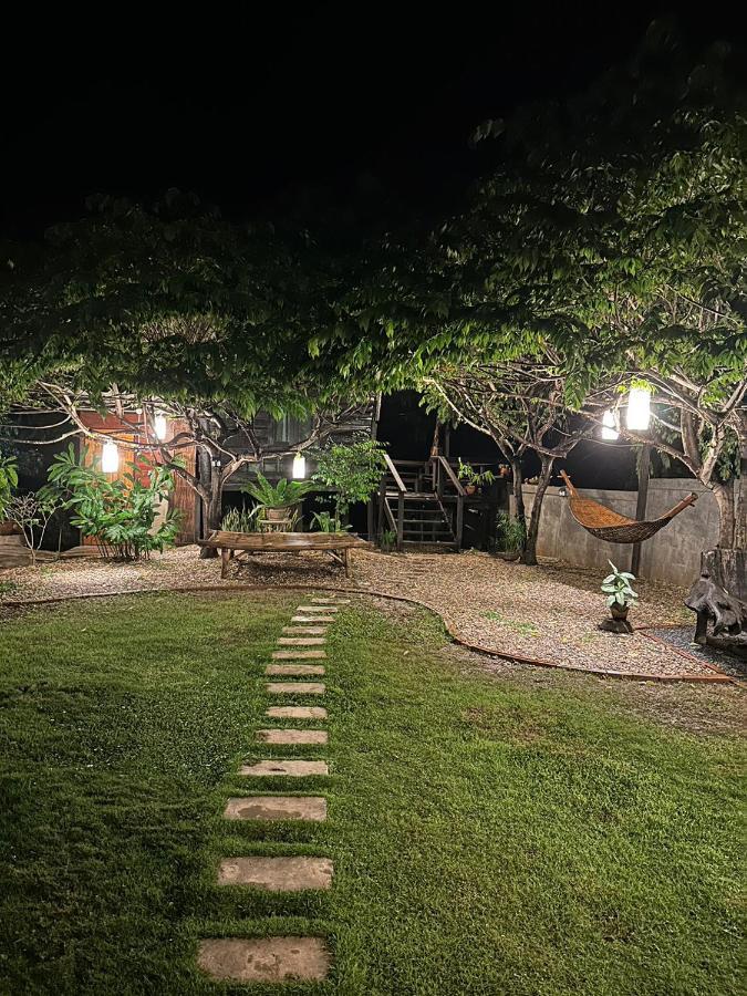 The Legend Homestay. Mae Ai Luaran gambar