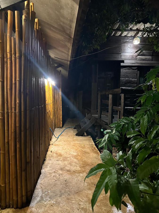 The Legend Homestay. Mae Ai Luaran gambar
